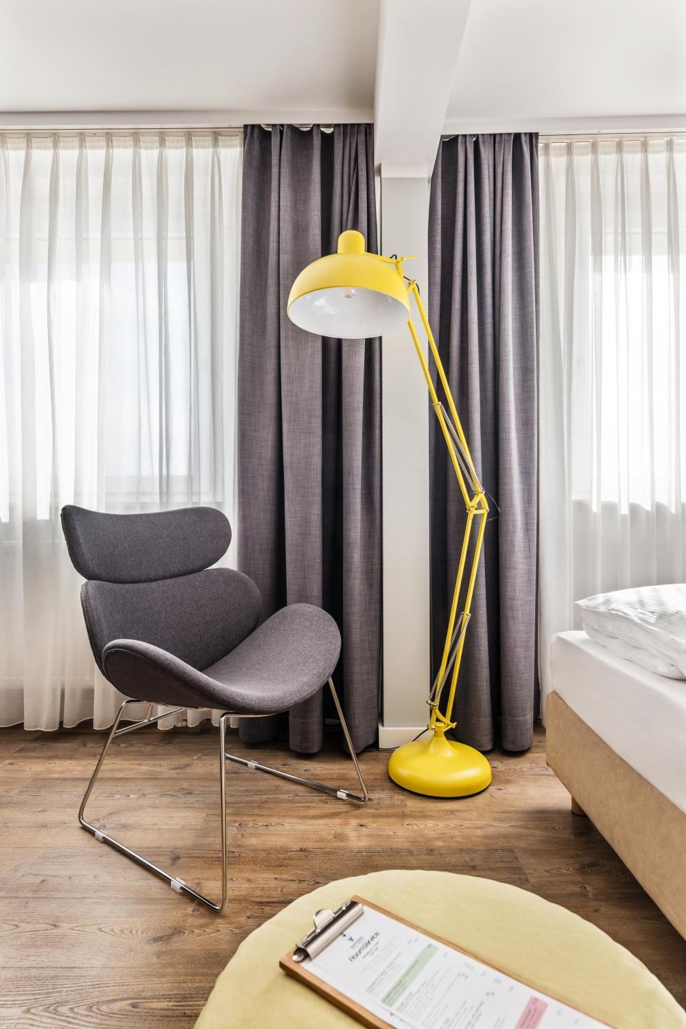 Hotel Western Donners 4*