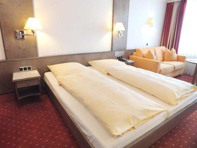 Hotel Western Donners 4*